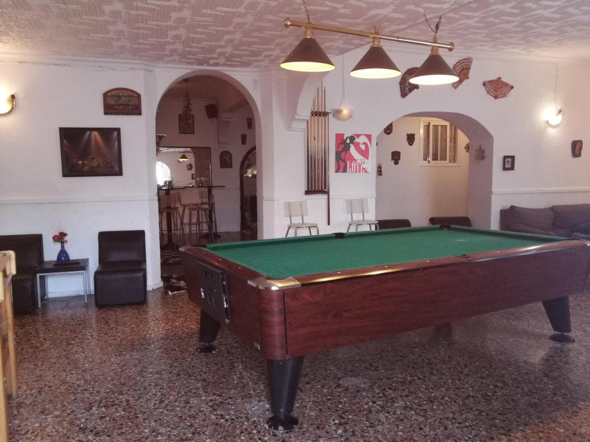 Residencia Los Conejos - Bike & Motorbike Las Palmas de Gran Canaria Eksteriør billede